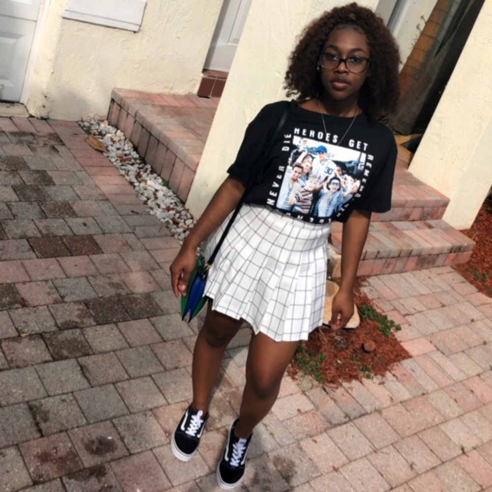 Meet your Posher, Dejah
